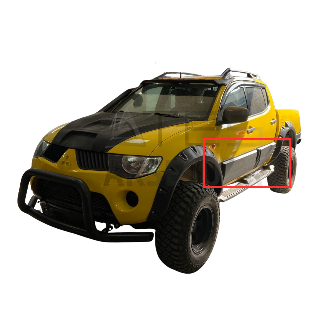 mitsubishi-l200-kapi-dodikleri-2007-2014-fiber.png Mitsubishi L200 Kapı Kaplama Dodikleri FİBER 2007-2014 - Görsel 1