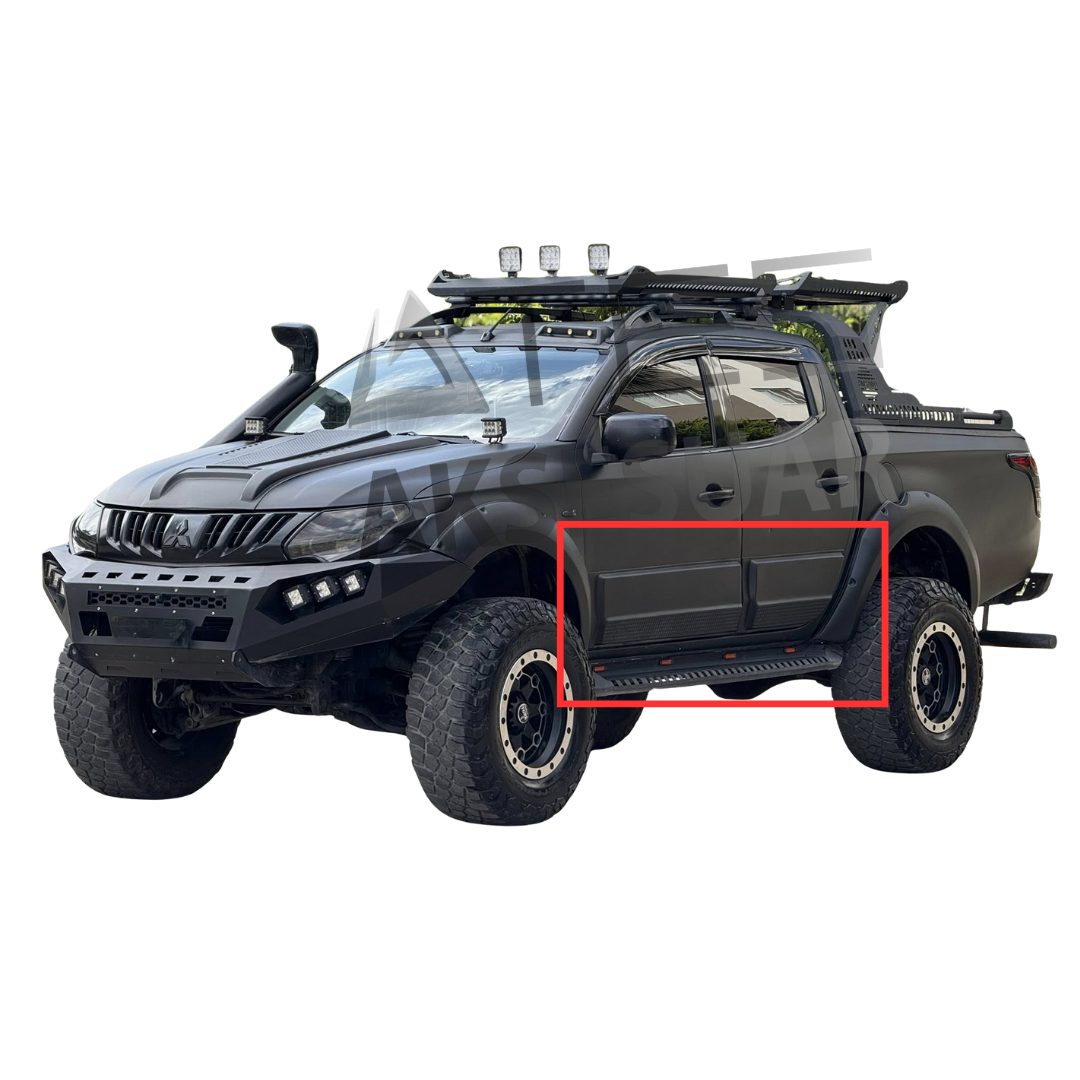 mitsubishi-l200-kapi-dodikleri-6500.png Mitsubishi L200 Kapı Dodikleri 4 Parça ABS Plastik - Görsel 1